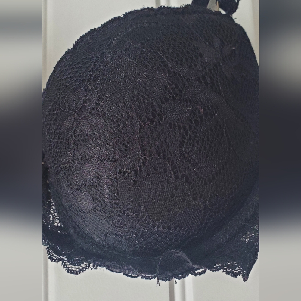 Tahari Black Floral Lace Bra - Picture 5 of 7